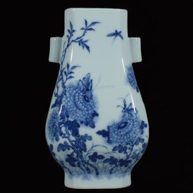An Exquisite Blue and White Flower and Butterfly Pattern Double-Ears Vase