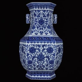 A Huge Blue and White Lotus Pattern Double-Ears Vase