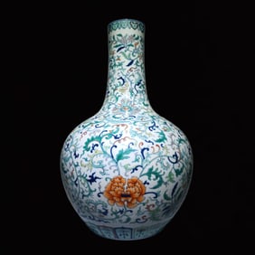 A Huge Doucai Lotus Pattern Vase