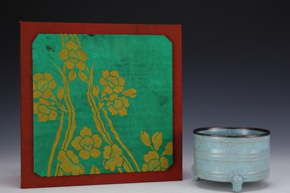 An Exquisite Ru yao Sky Blue Glazed Tripod Cup, with an Imperial Poem by Emperor Qianlong