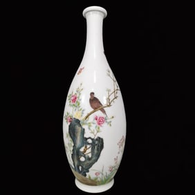 A Rare Famille-Rose Flower and Bird Pattern Vase,With Poem
