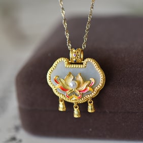 An Exquisite Sterling Silver-Gold Plated Inlaid White Jade Enamel Pendant, Inlaid Pearl