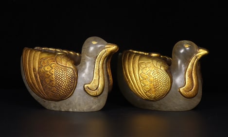 A Exquisite A pair of Crystal Gold wrapped Brush Washer