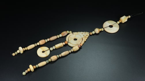 An Exquisite Archaic Jade Pendant