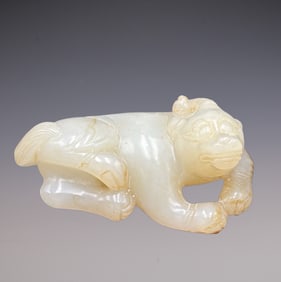 An Exquisite White Jade Auspicious Beast Ornament