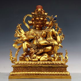 A Exquisite Gilt Bronze Statue of Vajra