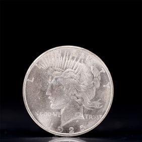 Liberty In God We Trust 1925 Sterling Silver One Dollar Coin