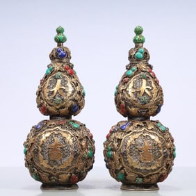 A Exquisite A pair of Gilt Silver Inlaid Gems Bats and Peach Pattern Gourd-Shaped Vase