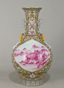 A Exquisite Ruby Red-Glazed Landscape Pattern Lotus Pattern Vase