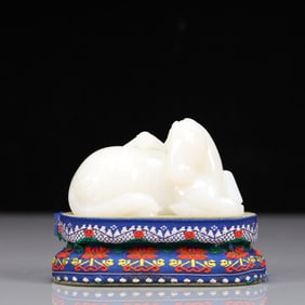 An Exquisite White Jade Horse Ornament