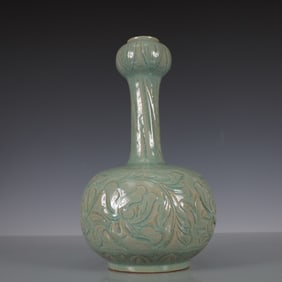 A Exquisite Yao zhou yao Flower Pattern Vase