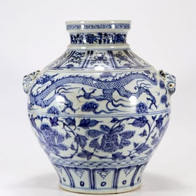 An Exquisite Blue and White Eight Treasures Pattern Lotus Pattern Dragon Pattern Double-Ears Jar