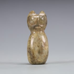 A Exquisite Hongshan Culture White Jade Figure Ornament