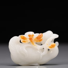 An Exquisite White Jade Goose Ornament