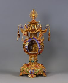 A Exquisite Gilt Bronze Inlaid Gems Flower Pattern Ornament