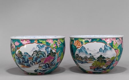 A Exquisite A pair of Famille-Rose Lotus Pattern Landscape Pattern Bowl
