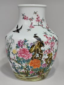 A Exquisite Famille-Rose Flower and Bird Pattern with poem Vase