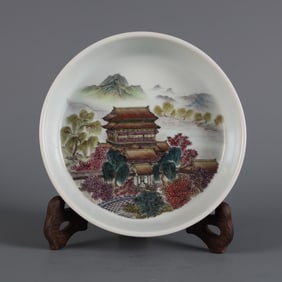 A Exquisite Famille-Rose Ruby Red-Glazed Landscape Pattern Plate