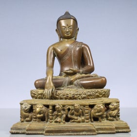 An Exquisite Coppery Statue of Sakyamuni