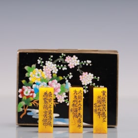 A Set of Fine Tianhuang Stone Figure Pattern Seals