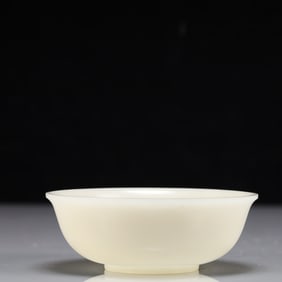 An Exquisite White Jade Bowl