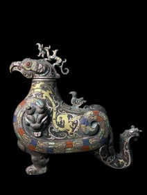 An Archaic Bronze Winged Tiger with Gold Silver Inlay