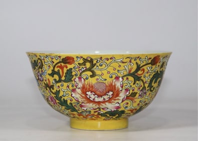 Yellow Ground Lotus Flower Pattern Bowl