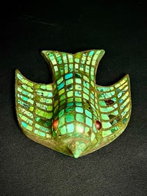 An Archaic Bronze Swallow Inlaid with Turquoise