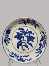 A Rare Blue and White Flower Pattern Plate