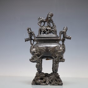 A Rare Purple Sandalwood Incense Burner