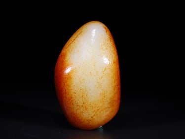 A Exquisite Hetian Jade Raw Stone Ornament
