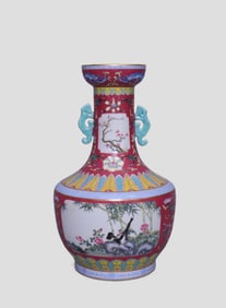 A Rare Rouge Red Flower & Bird Pattern Double-Ear Vase