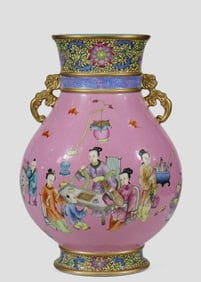 Famille-Rose Ruby pink-Glazed Character and Story Pattern Double Eared Vase