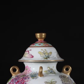 A Rare Enamel Flower Butterfly Pattern Jar