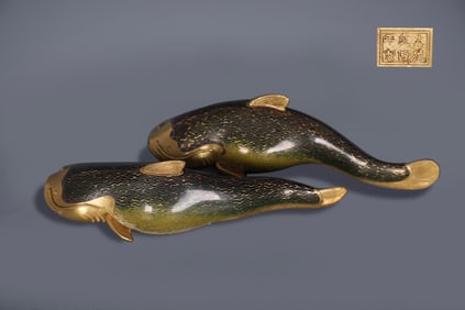 A Pair of Rare Bronze Body Cloisonné Enamel Fish-shaped Paperweight