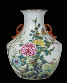 Famille-Rose bird and flower pattern double-handled vase