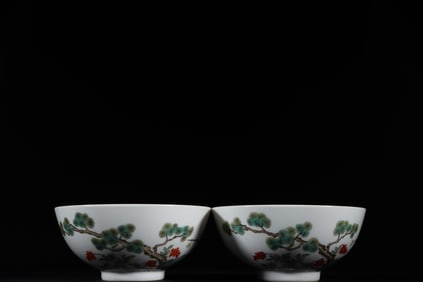 A pair of rare Famille-Rose with poem Flower Pattern Bowl