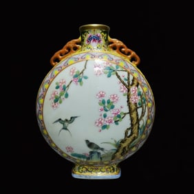 An Exquisite Enamel Yellow Ground Painted Gold Flower and Bird Pattern Double-Ears Vase
