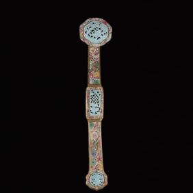 A Huge Celadon Glazed Famille-Rose Landscape Pattern Double-Ears Vase