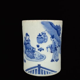 An Exquisite Blue and White Character and Story Pattern Brush Pot