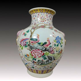 An Exquisite Famille-Rose Flower and Bird Pattern Elephant-Ears Vase