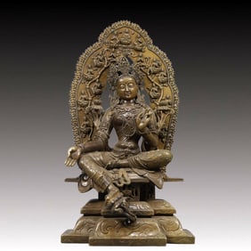 A Solemn Gilt Bronze Statue of Avalokitesvara