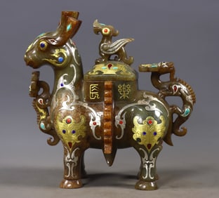 An Exquisite White Jade Inlaid Gold and Silver Deer-Shaped Vase,Inlaid Gems
