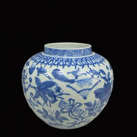 An Exquisite Blue and White Flower and Fruit Pattern Jar