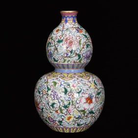 A Rare Enamel White Ground Lotus Pattern Gourd-Shaped Vase