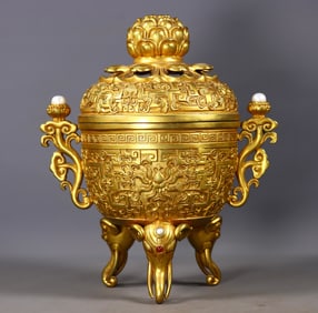 An Exquisite Gilt Bronze Lotus Pattern Double-Ears and Tripod Censer,Inlaid Pearl