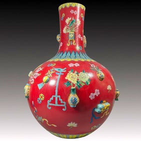 A Huge Red Ground Famille-Rose Flower Pattern Vase