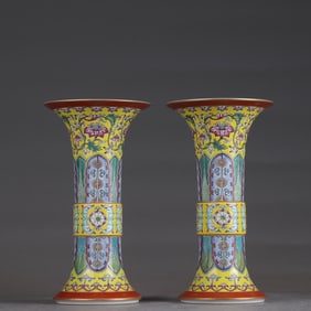 A Pair of Exquisite Enamel Painted Gold Lotus Pattern Vases