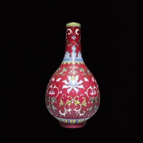 An Exquisite Enamel Painted Gold Lotus Pattern Vase