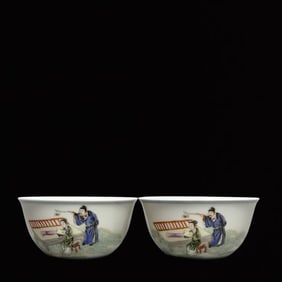 A Pair of Exquisite Famille-Rose Character and Story Pattern Bowls